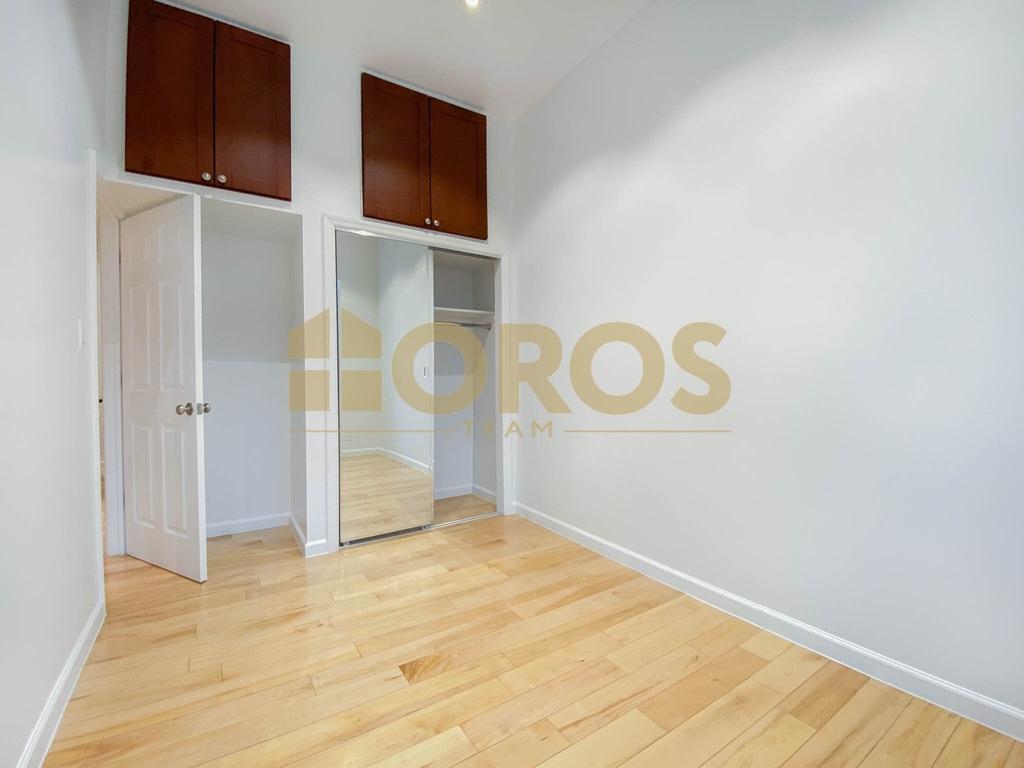 262 East 2nd Street - Photo 9
