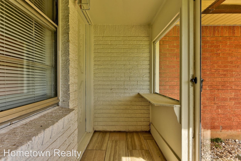 3012 Dentwood Terrace - Photo 1