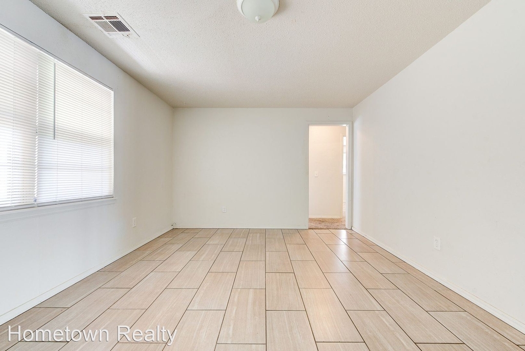 3012 Dentwood Terrace - Photo 4