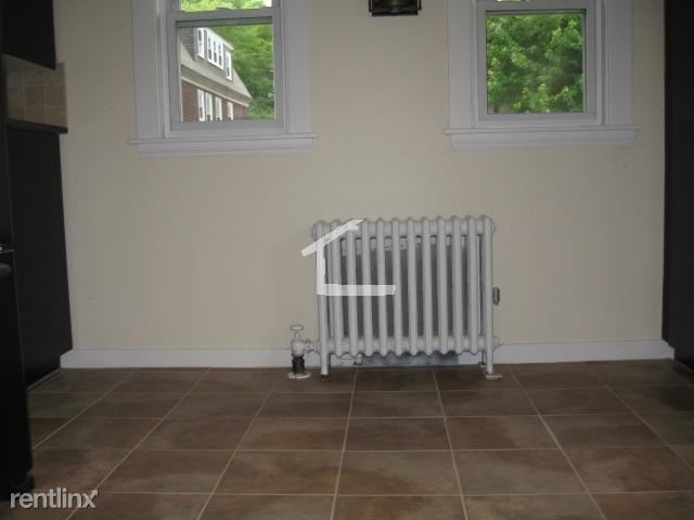 72 Hobson St # 1a - Photo 1