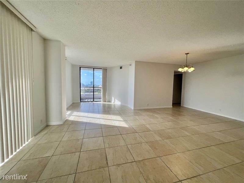 3300 Ne 191st St Apt 1606 - Photo 2