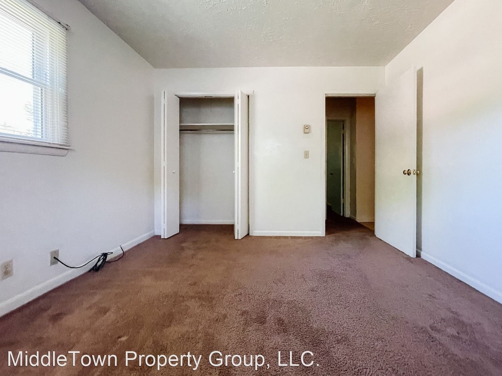 4609 & 4611 W Garver Dr. - Photo 10