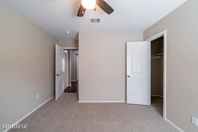 2046 Harmon Park Court - Photo 17