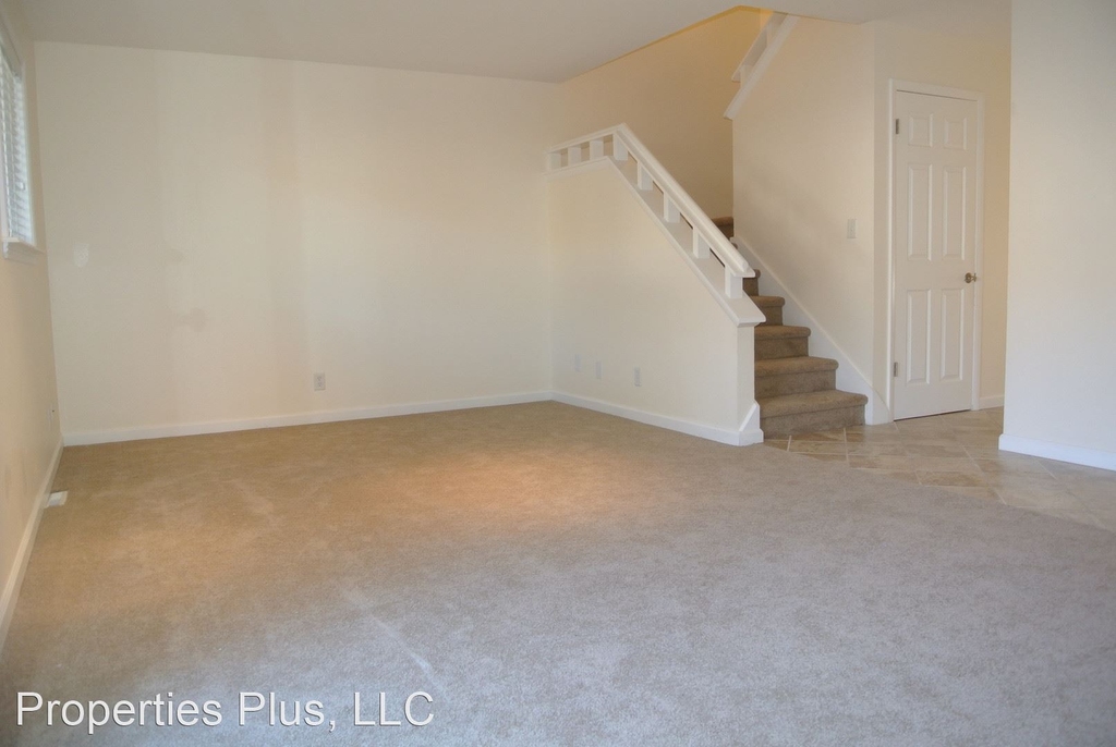 1472 Greenbriar Blvd - Photo 6