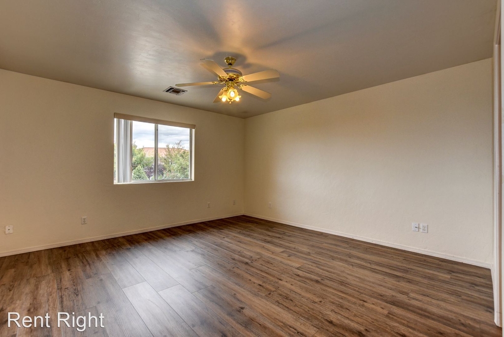 8381 E. Hopi Circle - Photo 11