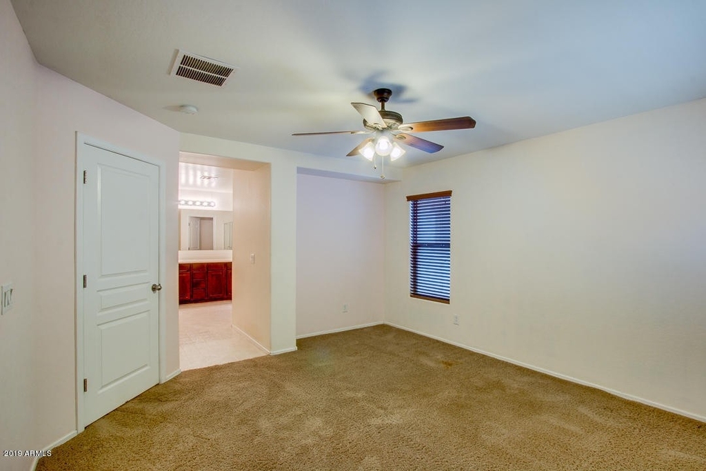 3805 E Santa Fe Lane - Photo 15