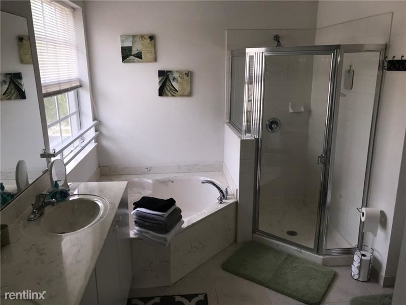 2820 Sw 84th Ter # 105 - Photo 7