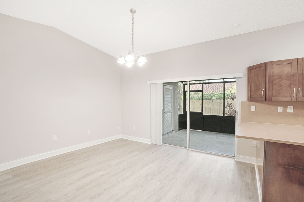 16850 Sw 92nd Ave - Photo 5