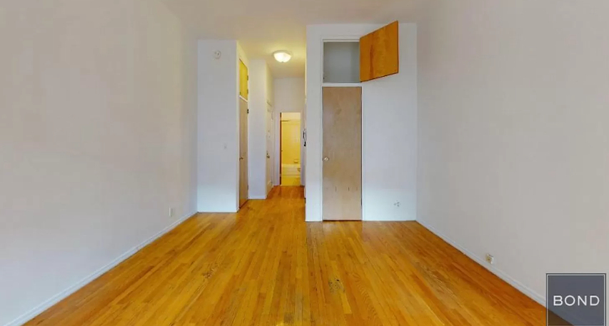 309 East 85th Street - Photo 5