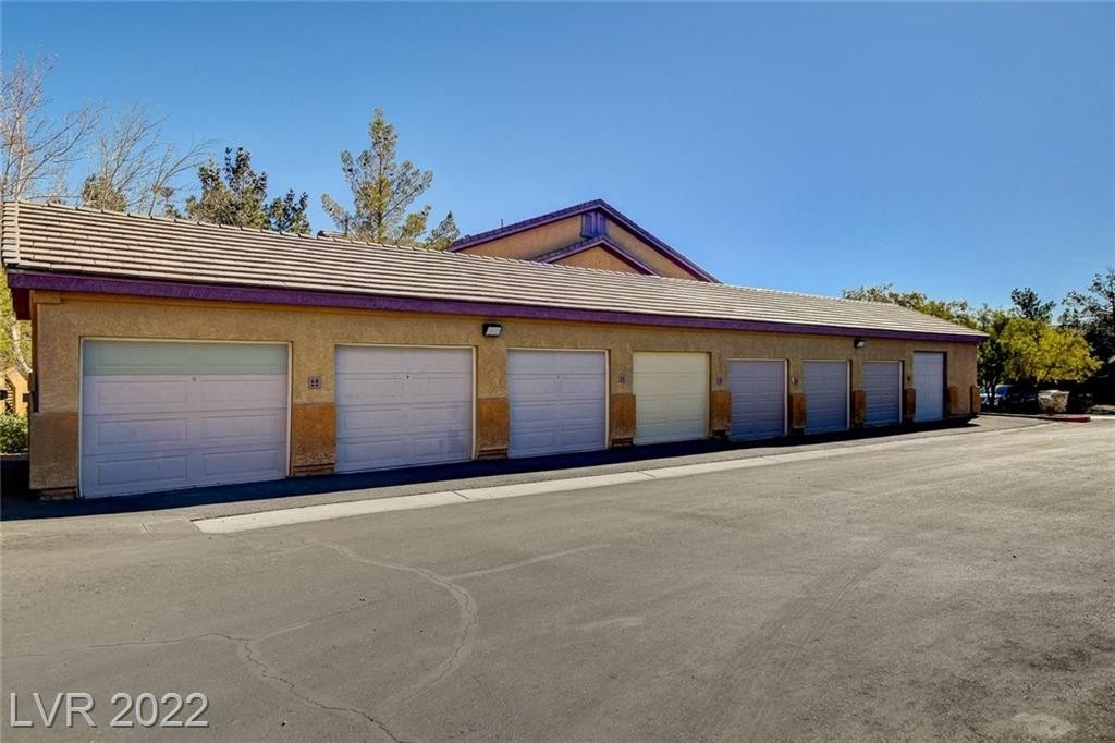 8250 Grand Canyon Drive - Photo 37