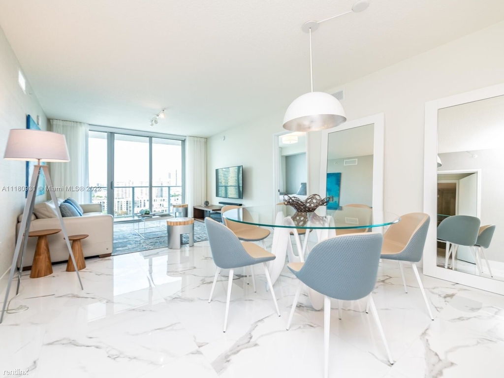 300 Sunny Isles Blvd # 5-1605 - Photo 4