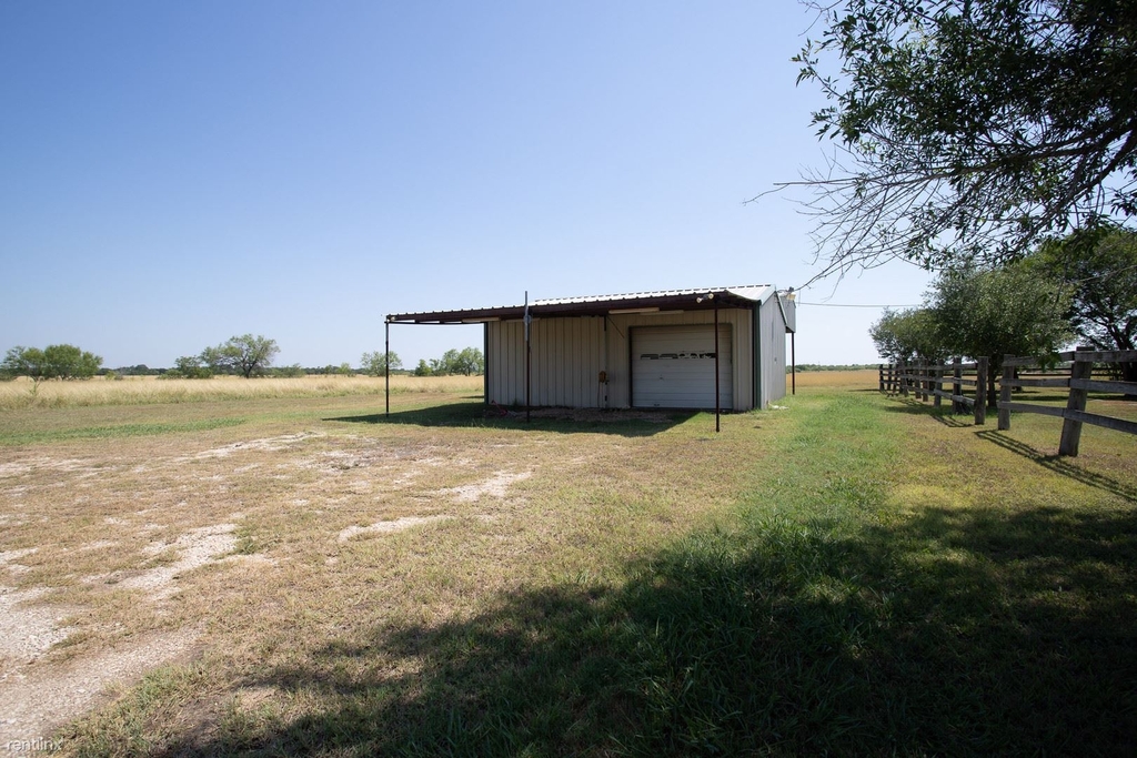 4692 Se River Rd - Photo 35