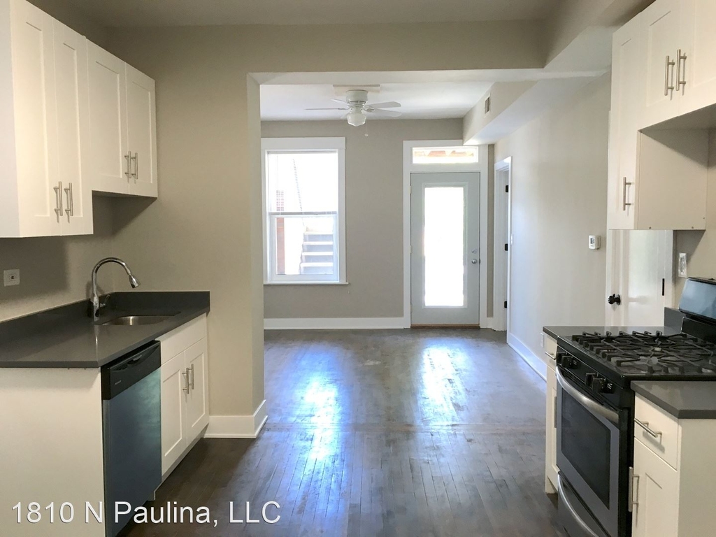 1810 N Paulina - Photo 1