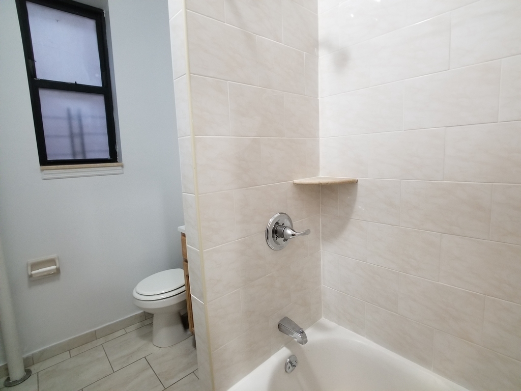 86 Haven Avenue - Photo 3