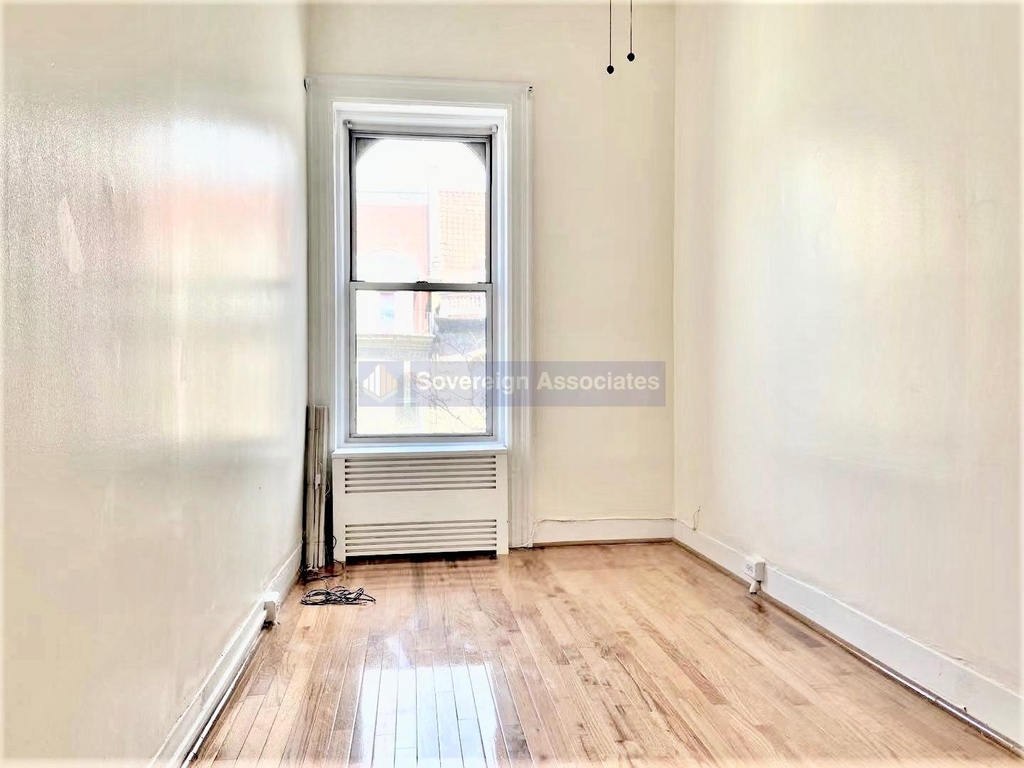 318 West 107th Street - Photo 3