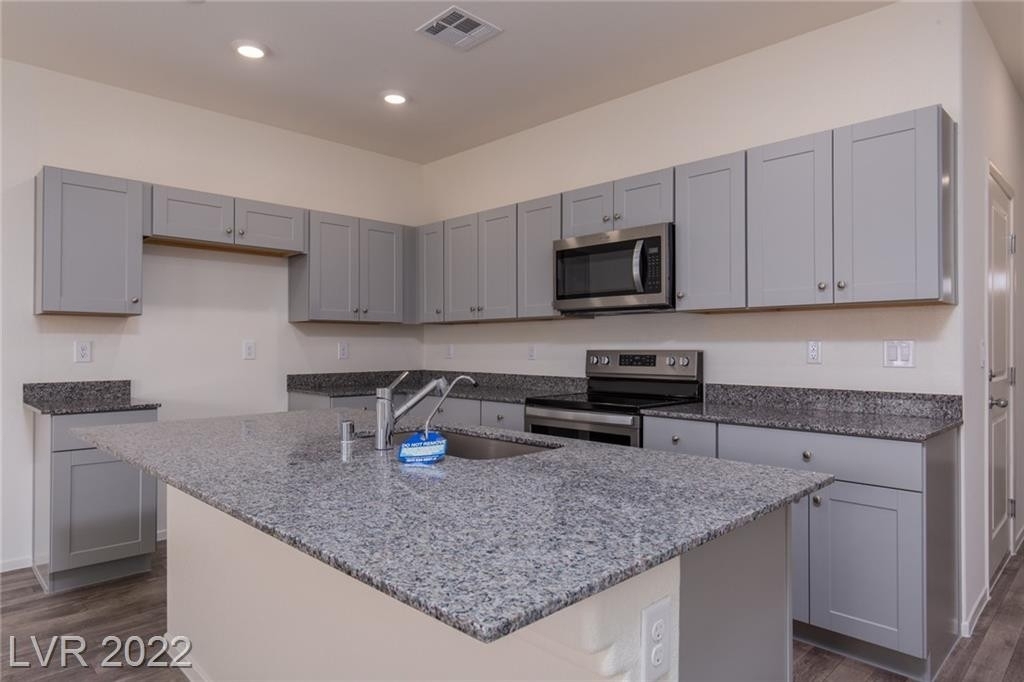 4126 Lunar Canyon Avenue - Photo 6