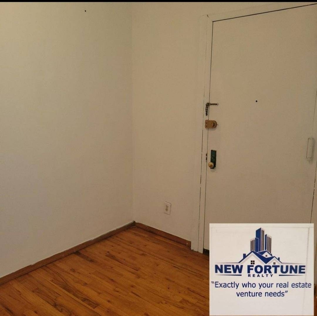 896 Nostrand Ave - Photo 16