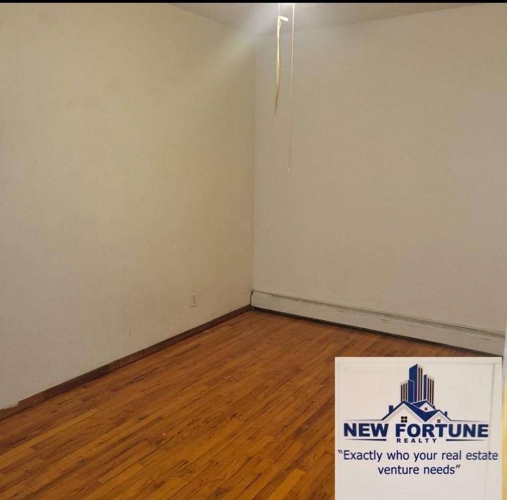 896 Nostrand Ave - Photo 8