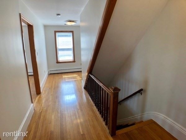 26 Newton St - Photo 5