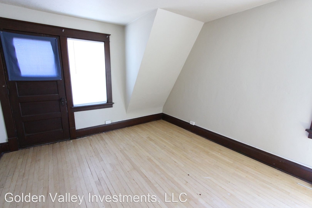 1400 South 57th Street - Photo 9