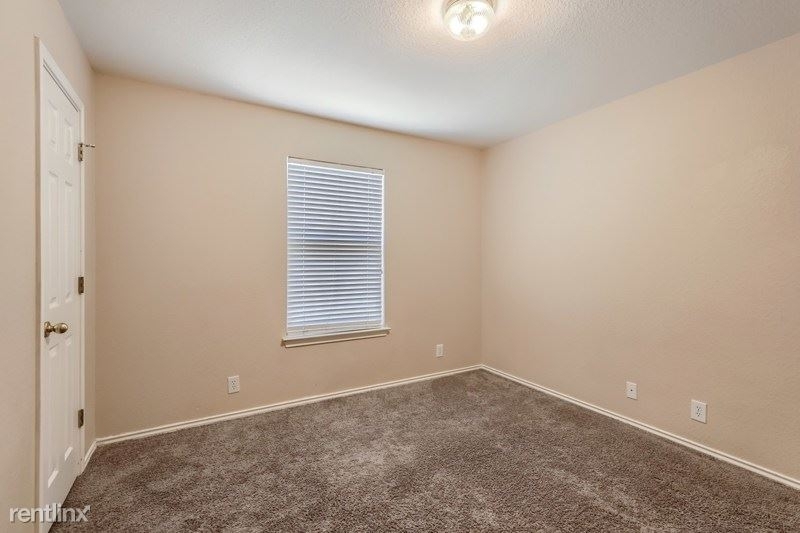 3305 Whisper Bluff - Photo 8