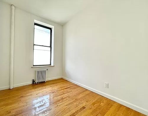 214 1st Avenue - Photo 3