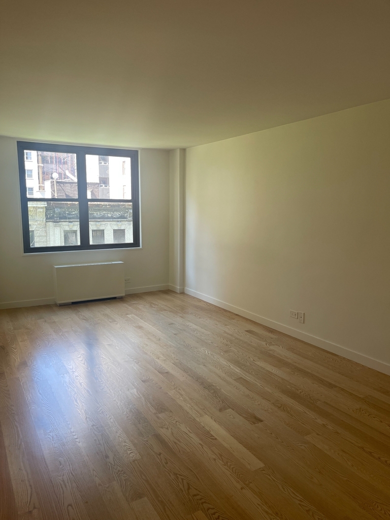 333 East 49th Street - Photo 0