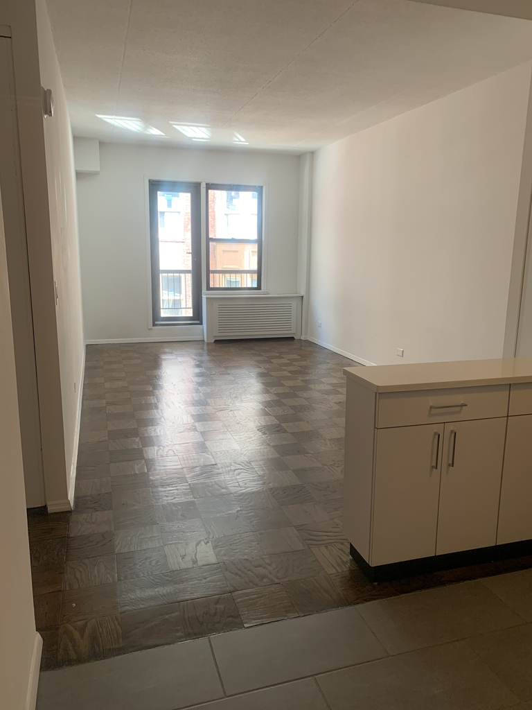 235 West 22nd Street - Photo 1