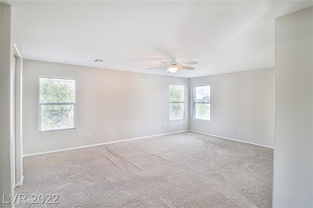 10873 Wallflower Avenue - Photo 38