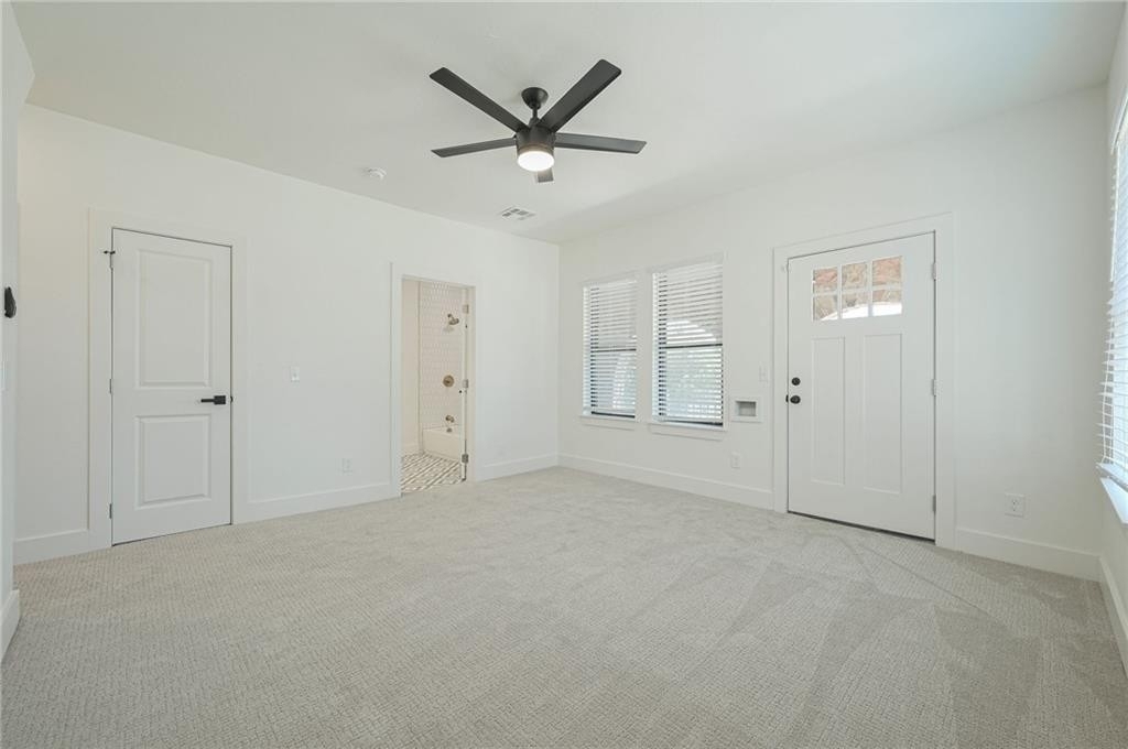 1129 Ne 14th Street - Photo 17