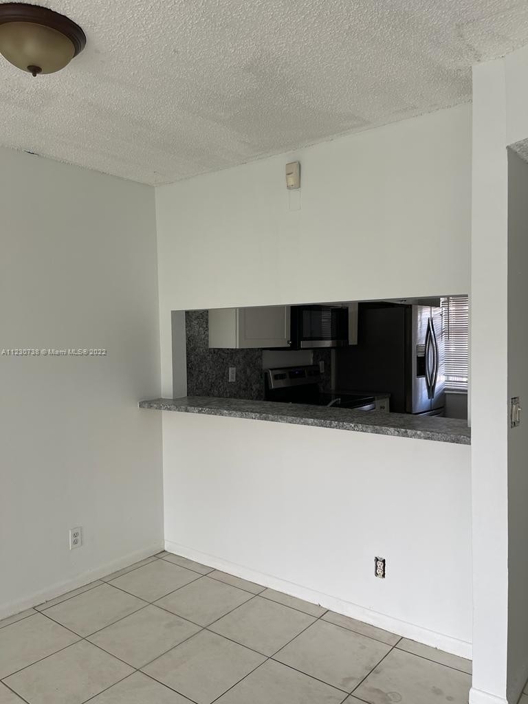 8435 Royal Palm Blvd - Photo 4