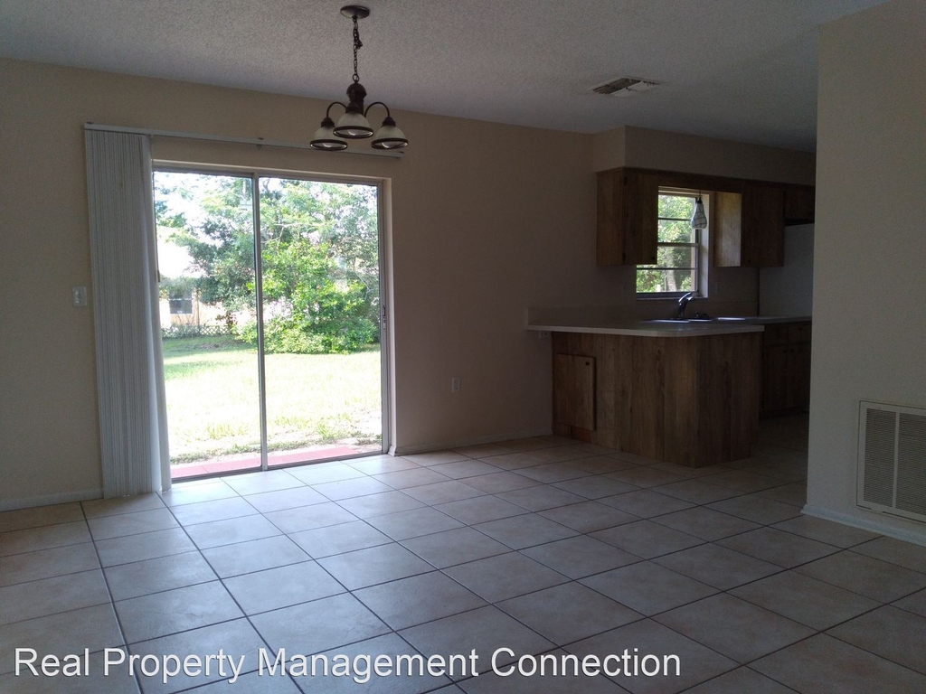 10394 Upton Street - Photo 5