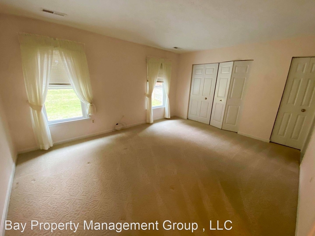 9514 Hallhurst Rd - Photo 10