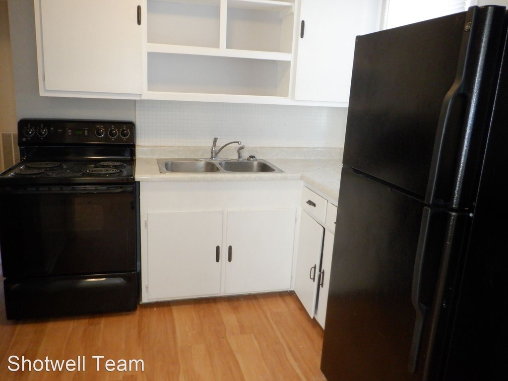 3909 Briargate Ave - Photo 2