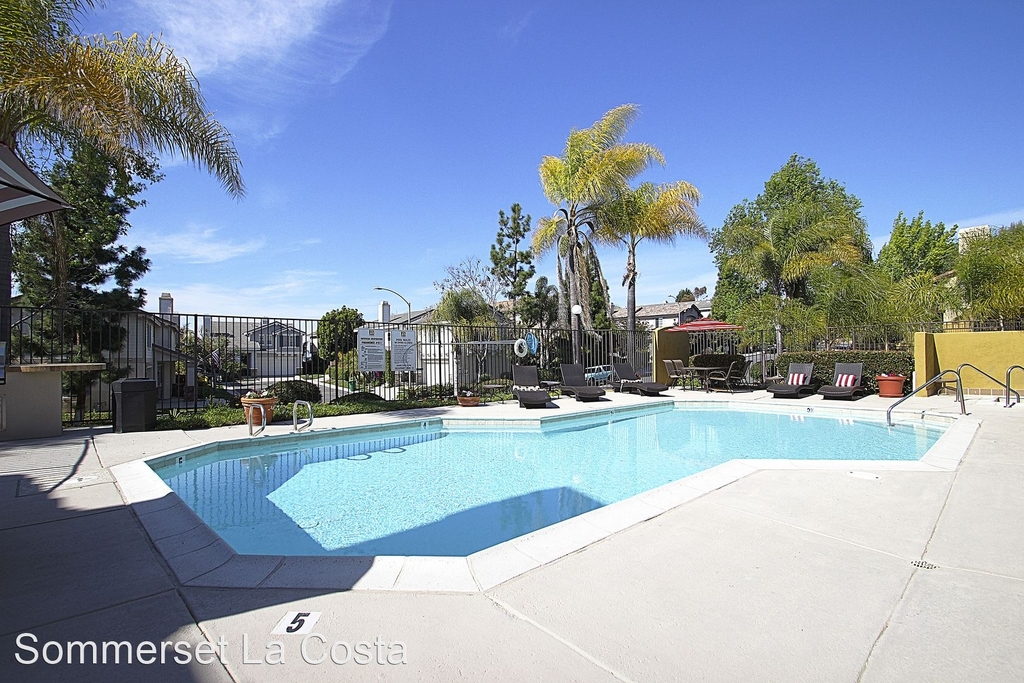 2939 Unicornio Street - Photo 2