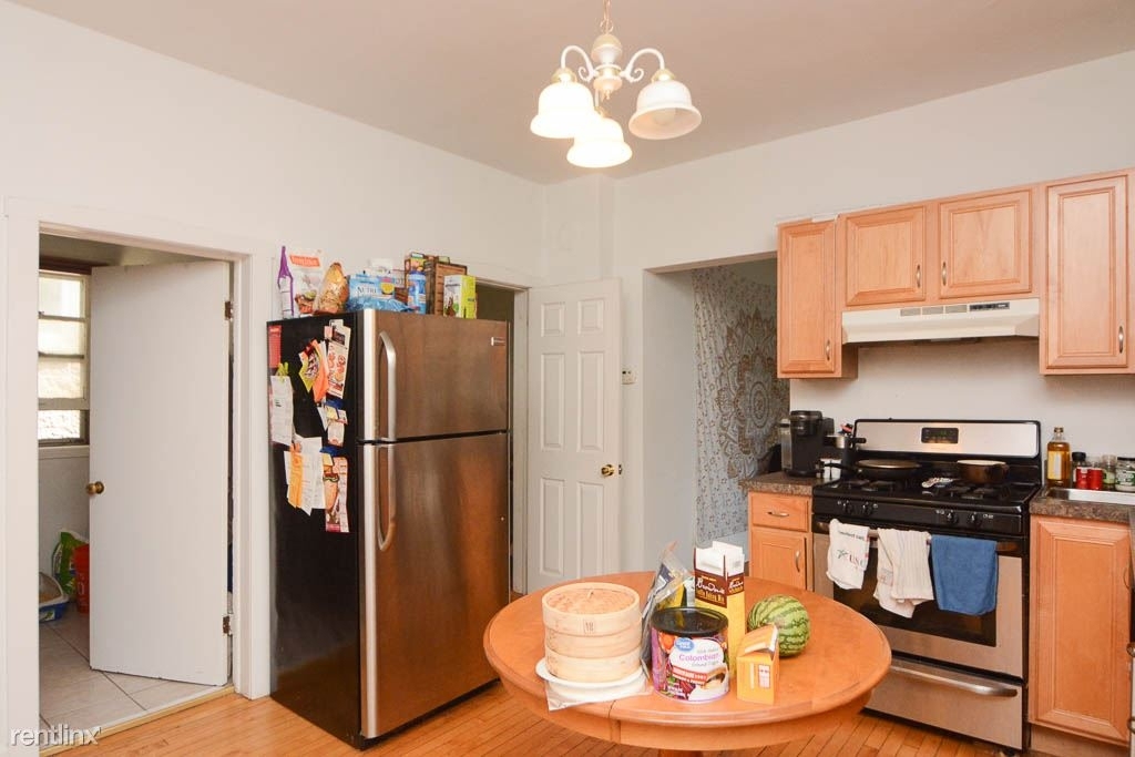 3045 N. Racine, Unit 2r - Photo 2