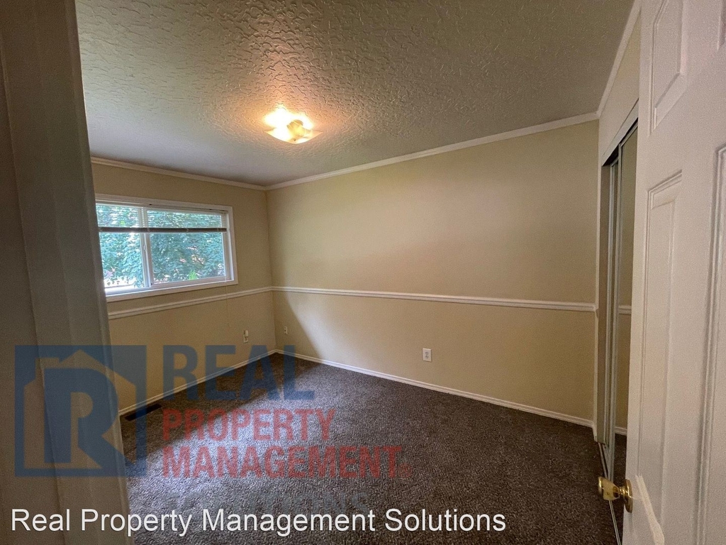 210 Ne 165th Ave. - Photo 12