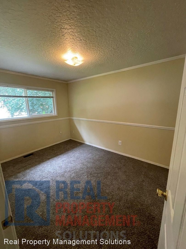 210 Ne 165th Ave. - Photo 15