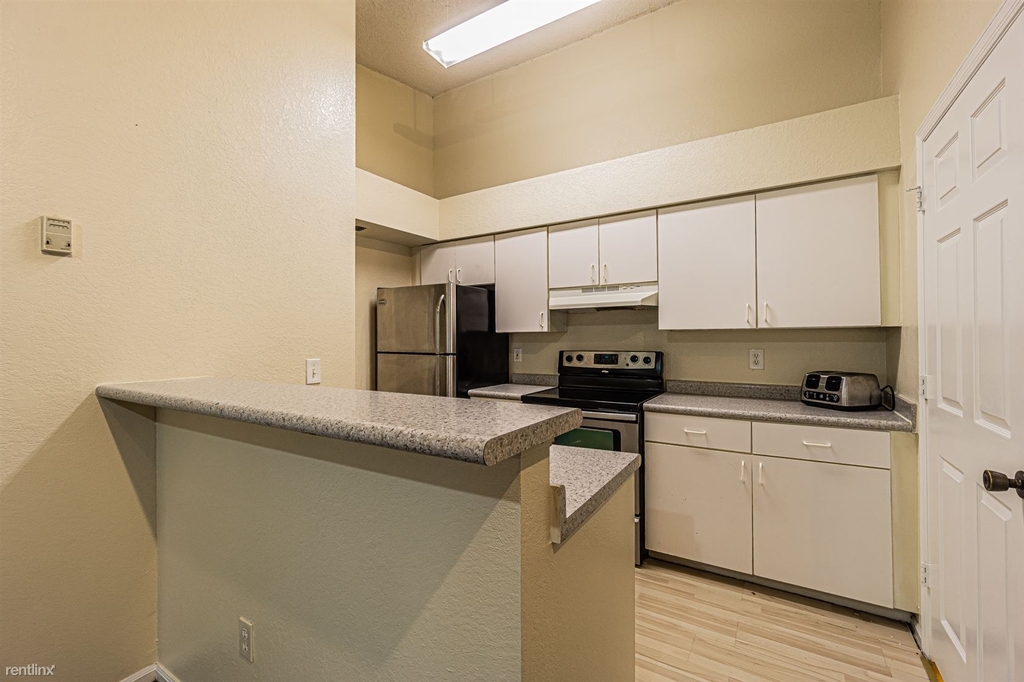 2203 Yankee Pl Apt 428 - Photo 24