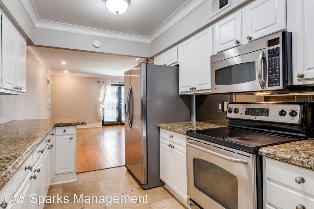 10111 Regal Park Lane #209 - Photo 11