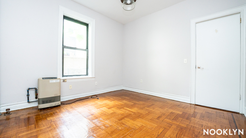 272 Grand Street - Photo 1