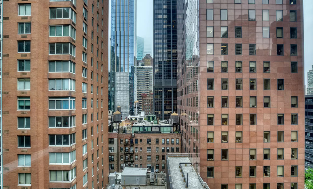 160 East 48th Street - Photo 11