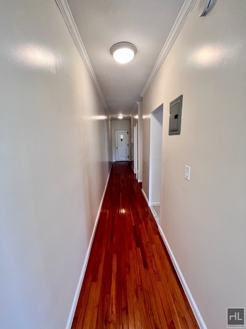 West 204 Street - Photo 5