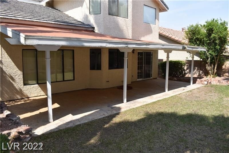 8917 Coast Walk Circle - Photo 34