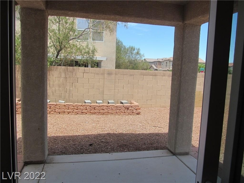 6476 Robusta Court - Photo 10