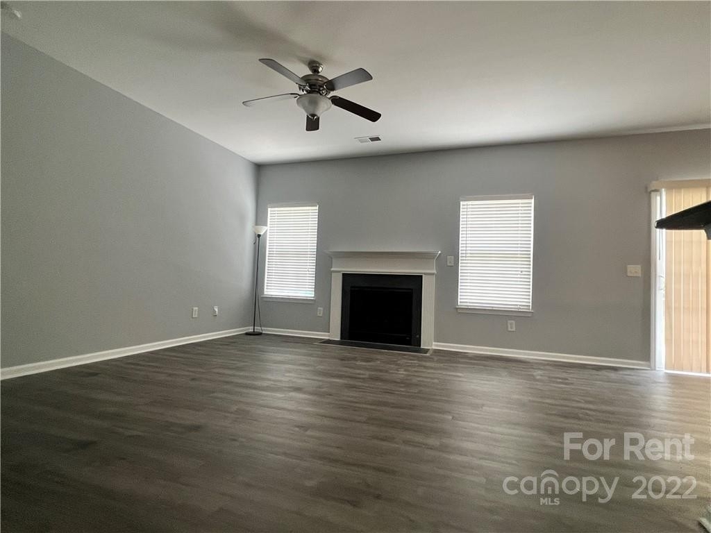 10020 Barrands Lane - Photo 5