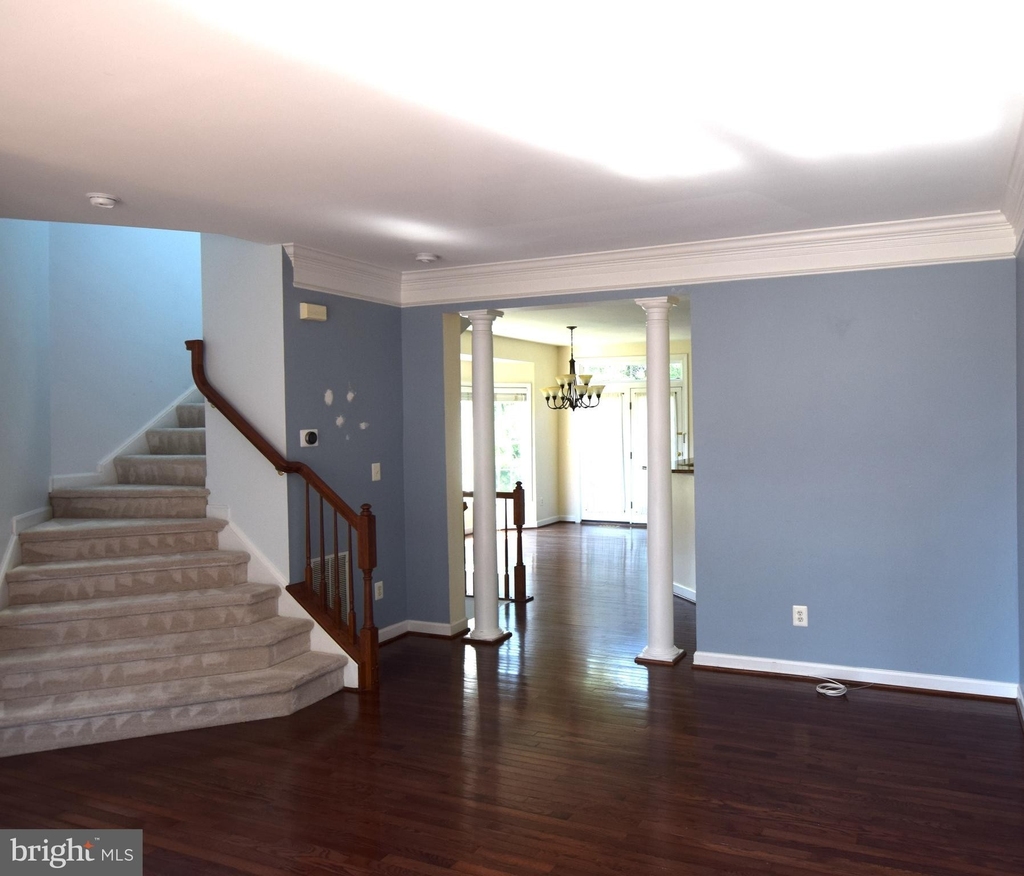 6708 Debra Lu Way - Photo 6