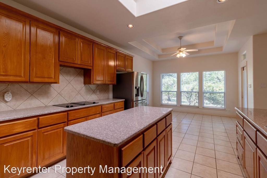 13700 Madrone Mountain Way - Photo 15