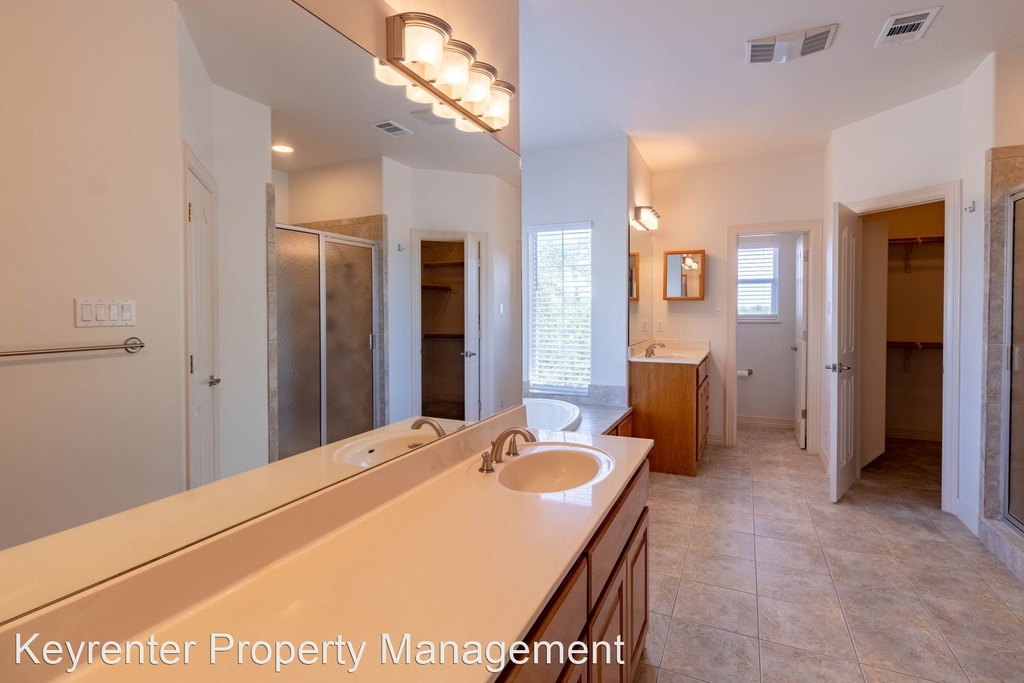 13700 Madrone Mountain Way - Photo 34