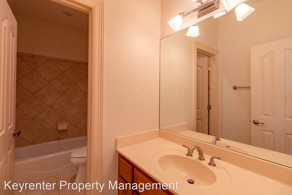 13700 Madrone Mountain Way - Photo 25